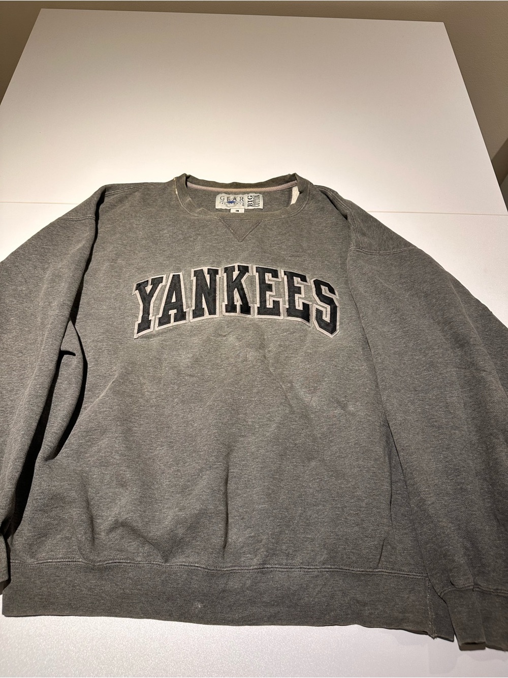 Gear For Sports Gray Yankees Crewneck Sweatshirt